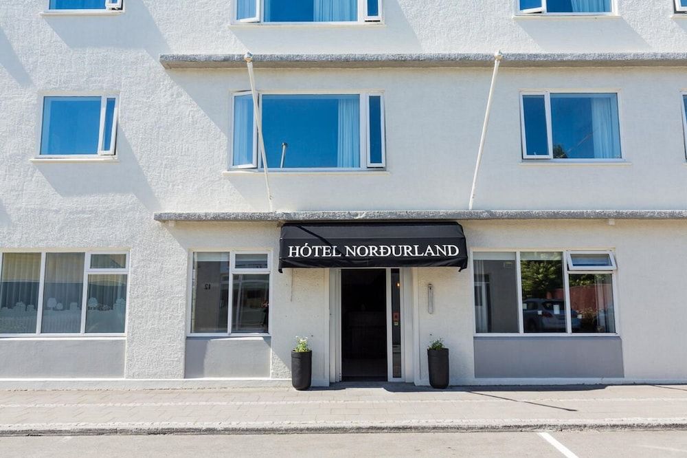Paris - Akureyri - Hotel Norðurland - Akureyri