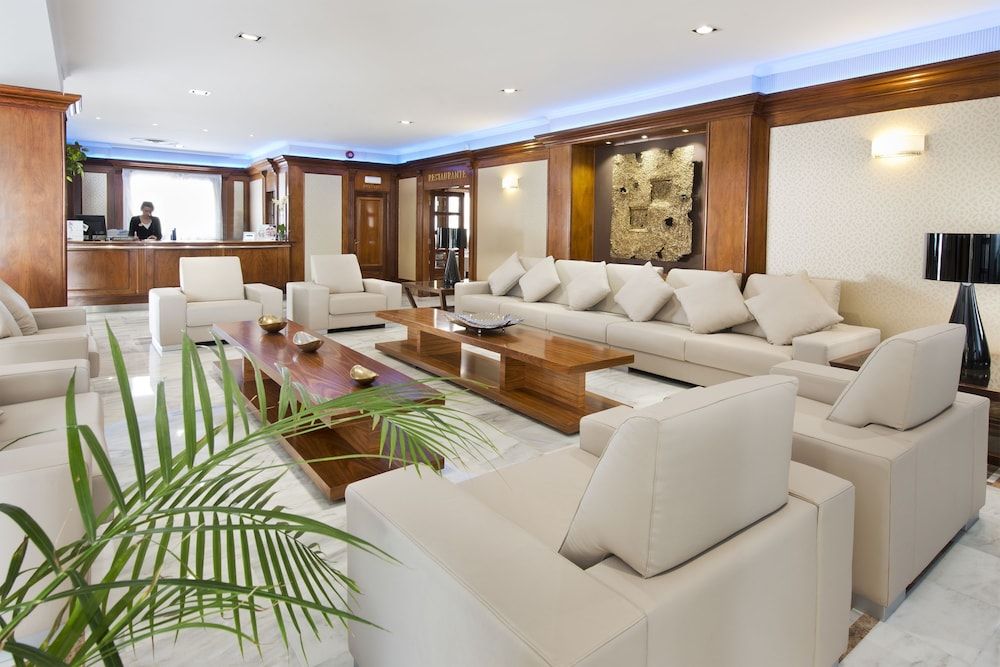 Paris - Motril - Elba Motril Beach & Business Hotel - Motril
