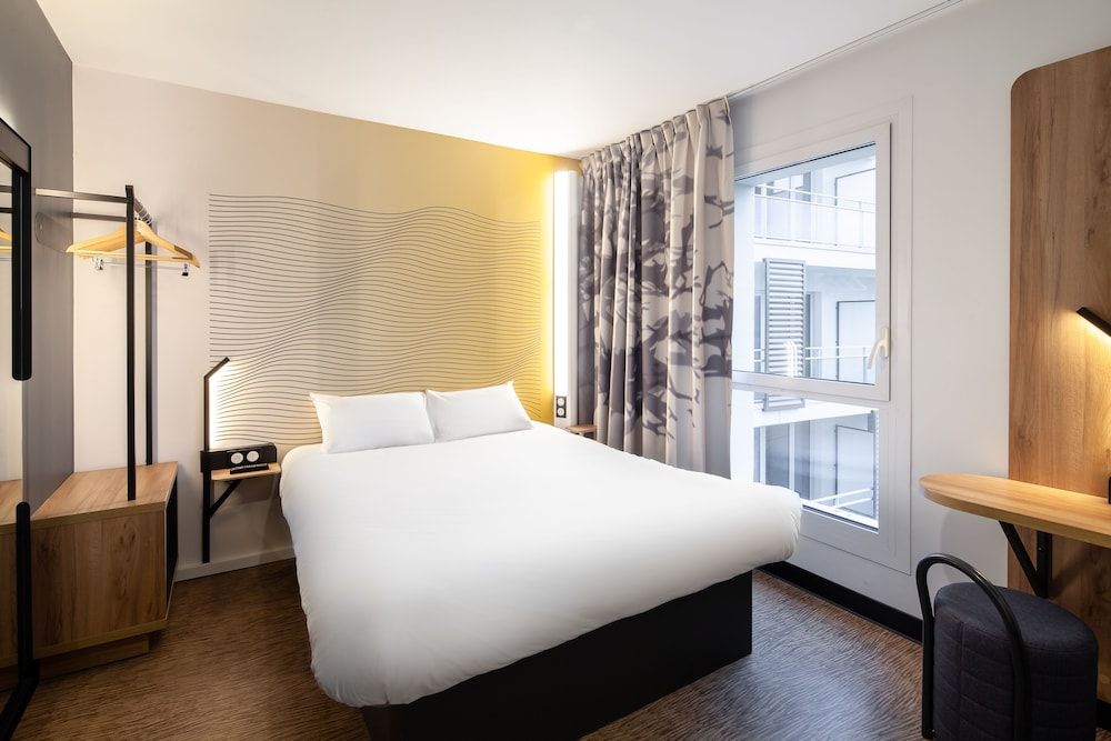 Bâle Mulhouse - Versailles - B&B HOTEL Paris Meudon Vélizy - Versailles