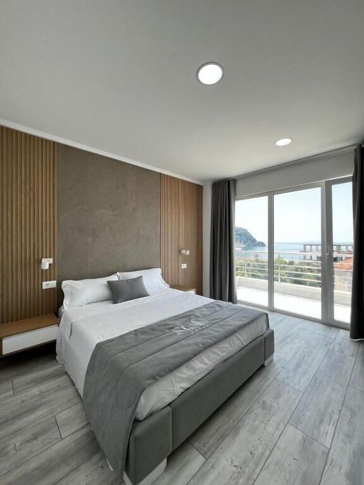 Nice - Himarë - Hotel Stolis - Himarë