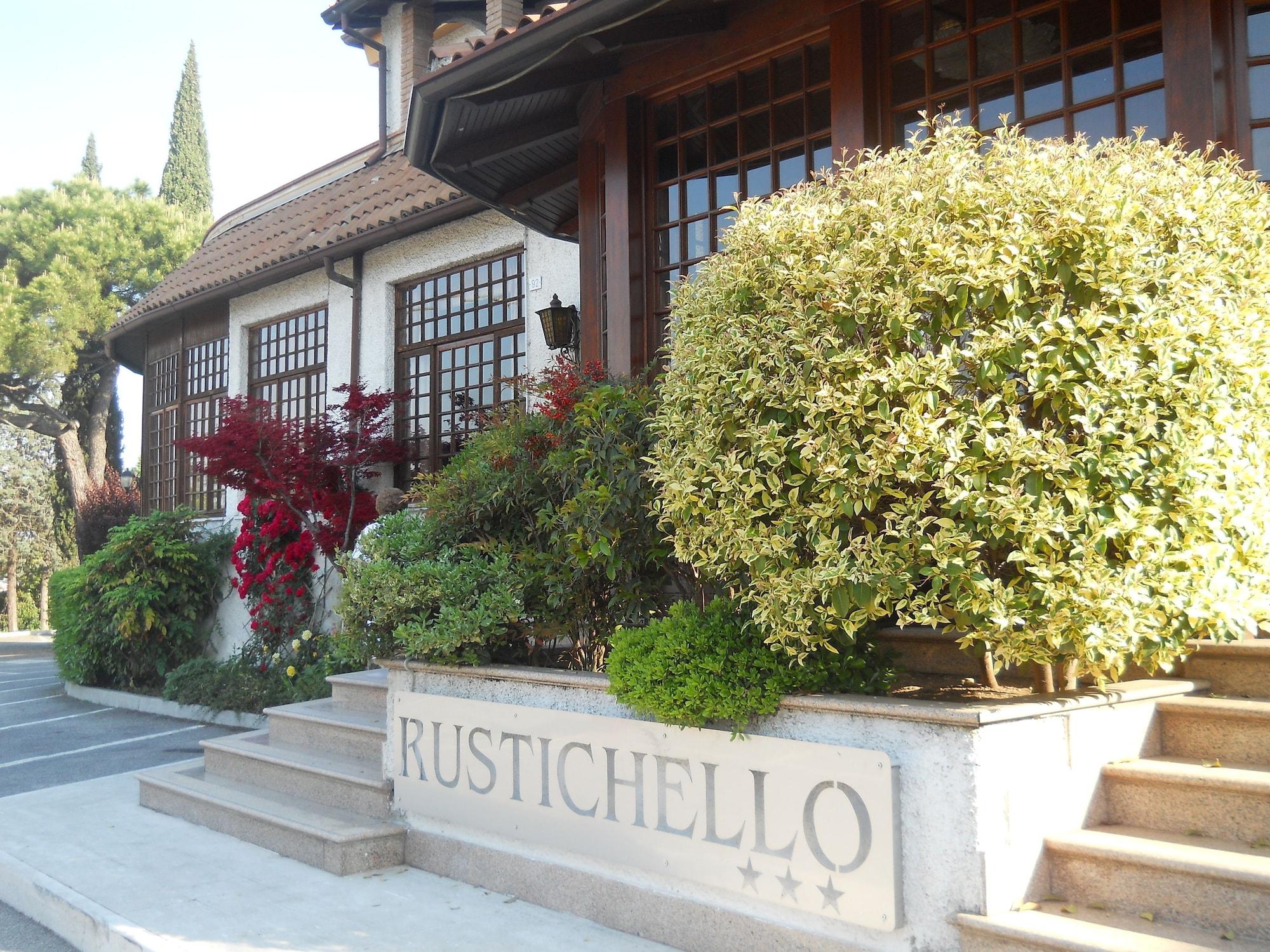 Toulouse - Desenzano del Garda - Hotel Il Rustichello - Desenzano del Garda