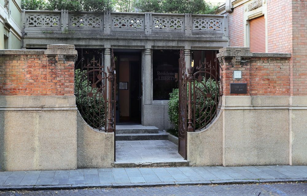 Paris - Parme - Residence Liberty - Parme