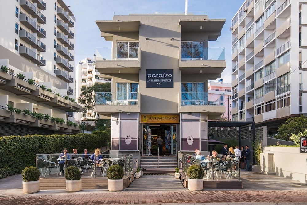 Paris - Madère, Portugal - Apartamentos Turisticos Paraiso - Madère, Portugal