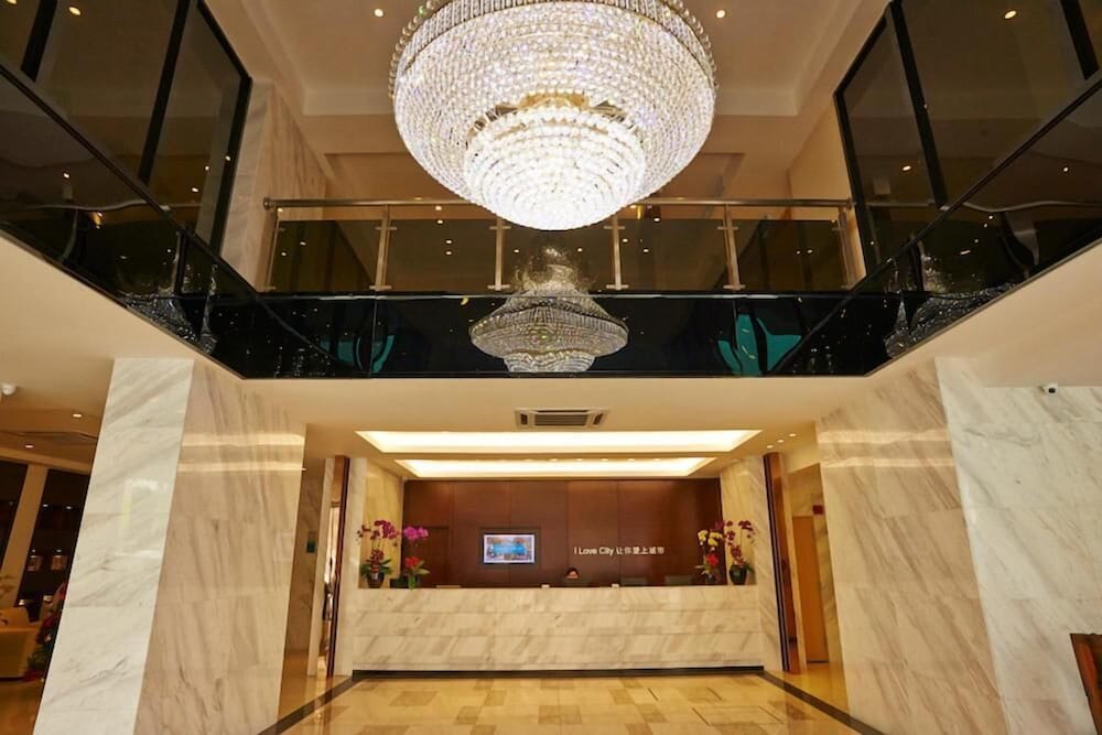 Paris - Kuala Lumpur - City Comfort Hotel Kuala Lumpur City Center (Bukit Bintang) - Kuala Lumpur