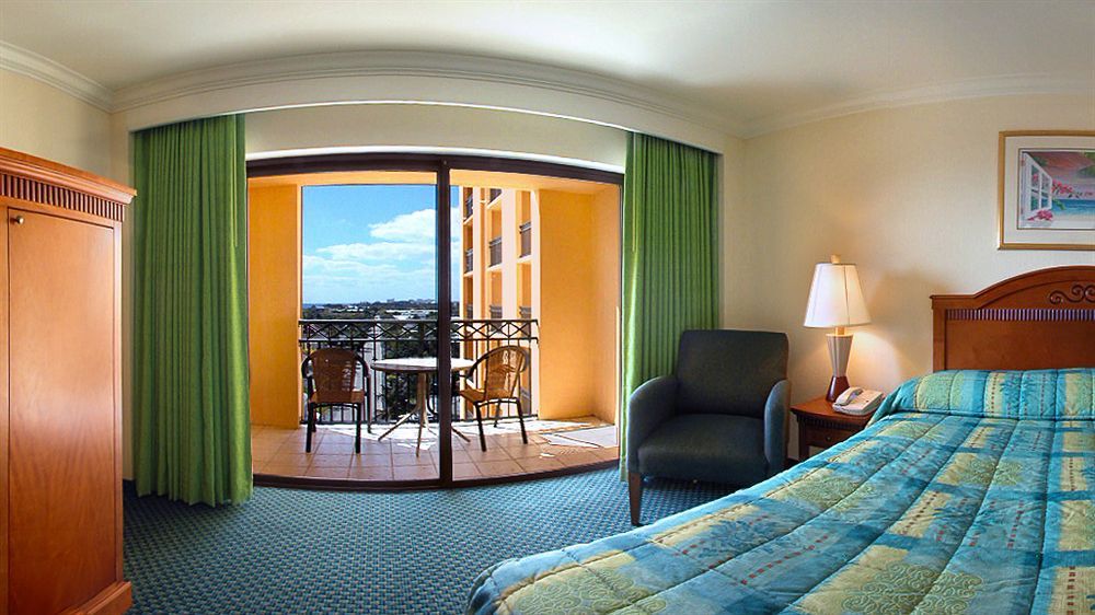 Paris - Delray Beach - The Atlantic Suites on the Avenue - Delray Beach