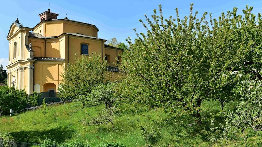 Paris - Luino - Ronchetto - Luino