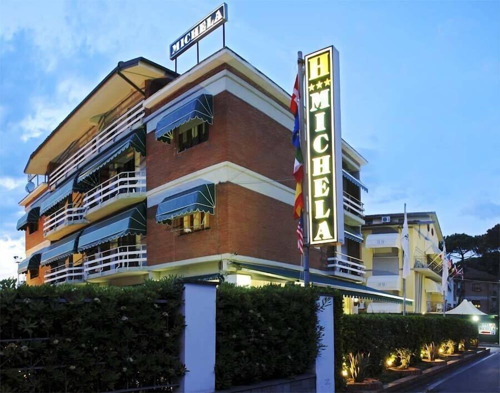 Marseille - Forte dei Marmi - Hotel Michela - Forte dei Marmi