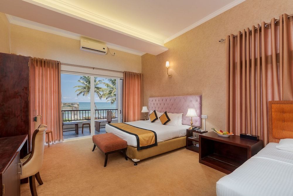 Paris - Kalutara - Seagate Hotel - Kalutara