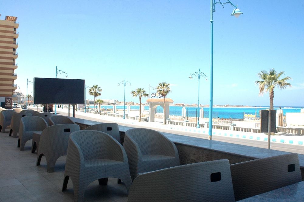 Paris - Marsa Matruh - Arous El Bahr Hotel - Marsa Matruh