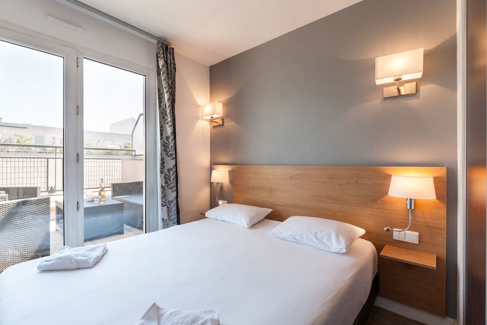 Lille - Marseille - Residhotel Le Grand Prado - Marseille