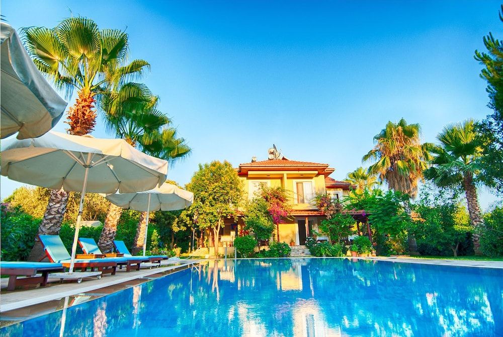 Paris - Göcek - Göcek Alize Hotel - Göcek