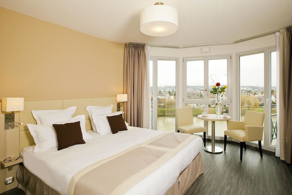 Bordeaux - Disneyland Paris, Ile-de-France - Residhome Neuilly Bords De Marne - Disneyland Paris, Ile-de-France