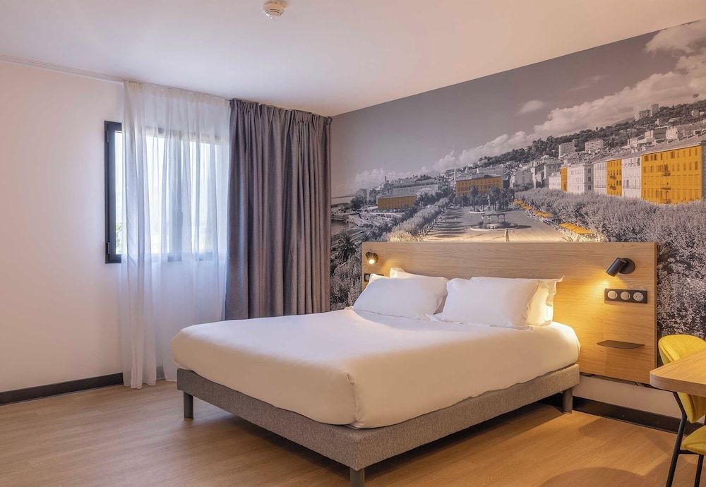 Biarritz - Bastia - B&B HOTEL Bastia - Bastia