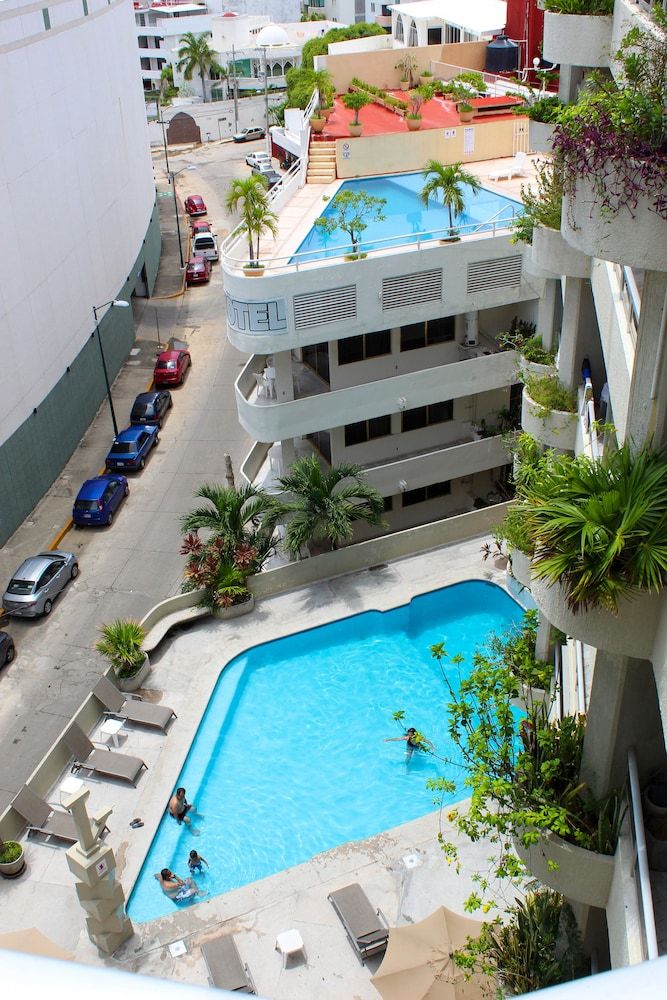 Paris - Acapulco - Hotel Suites Jazmín Acapulco - Acapulco