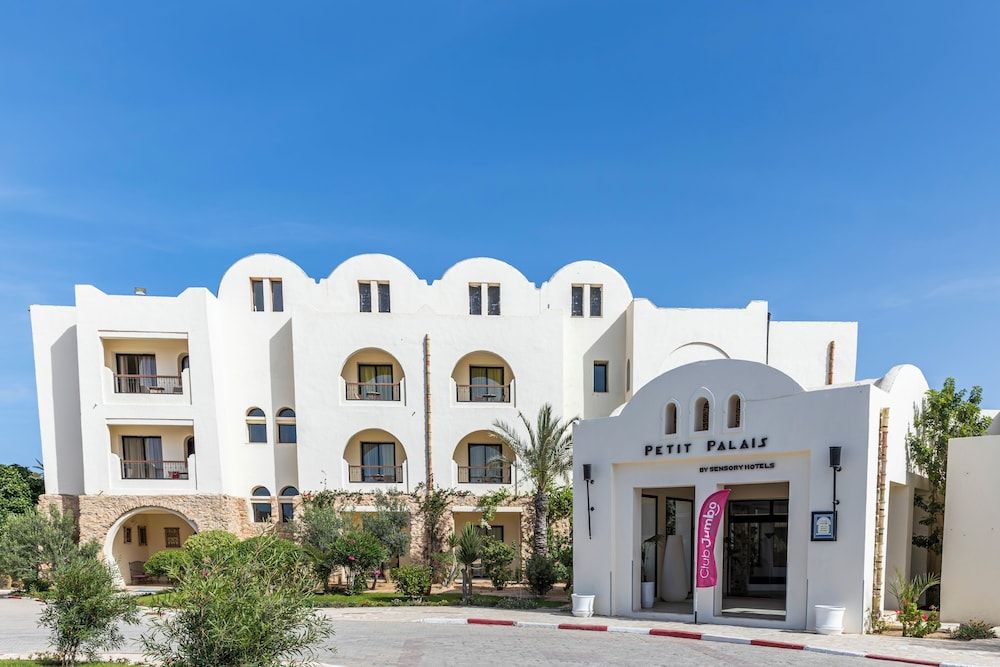 Bâle Mulhouse - Ville de Djerba Midoun - Le Petit Palais Djerba & Spa - Ville de Djerba Midoun
