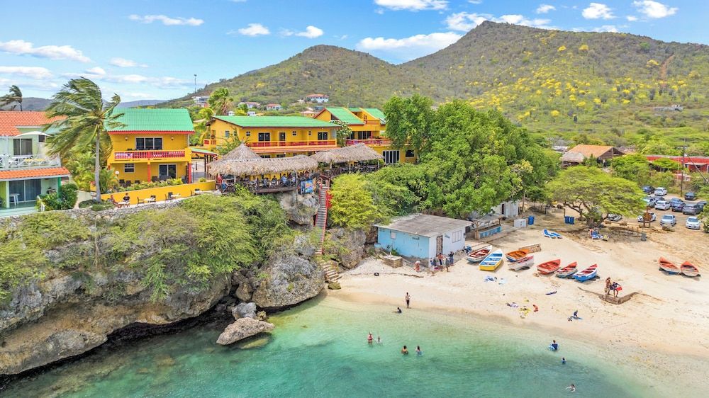 Paris - St. Marie - Scuba Lodge Lagun Beach - St. Marie