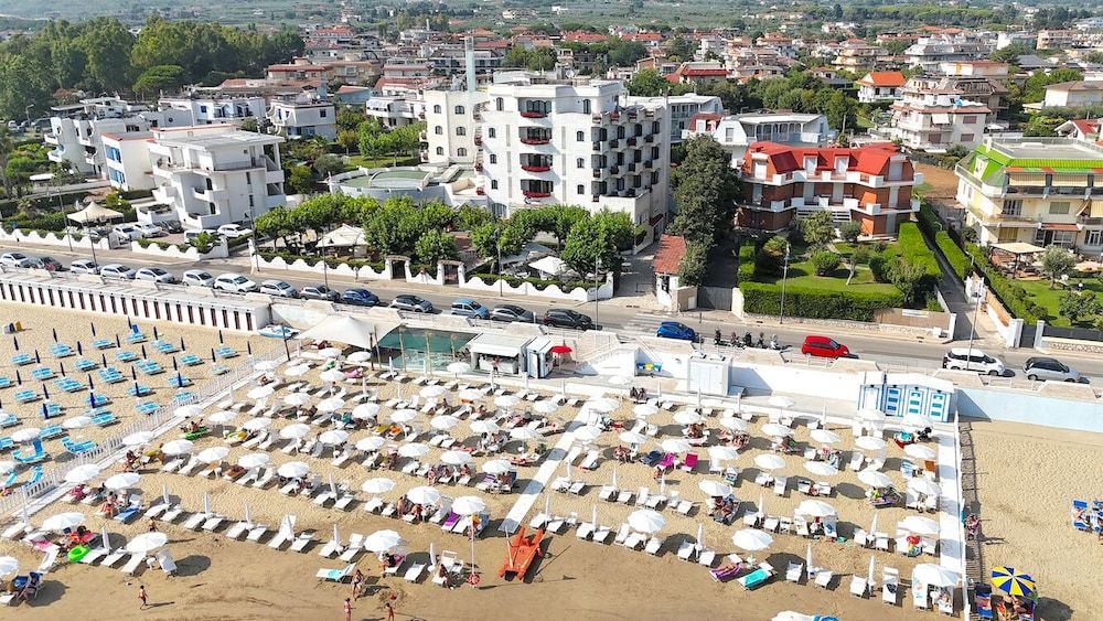 Nantes - Région de Rome, Italie - BAJAMAR BEACH HOTEL - Région de Rome, Italie