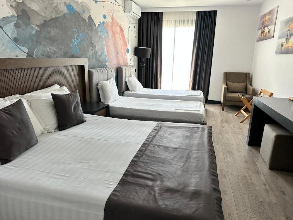 Nice - Dhërmi - Palladium Hotel- Luxury Leading Hotels - Dhërmi