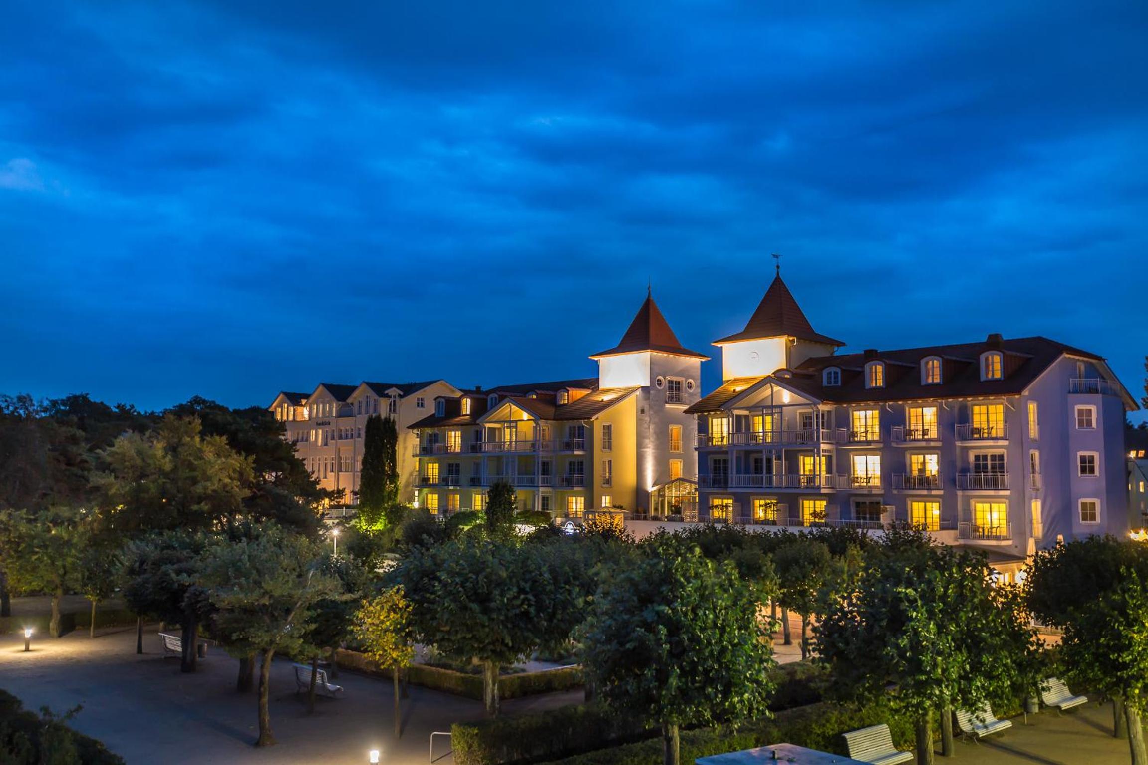 Hotel Kleine Strandburg - Adults Only 1