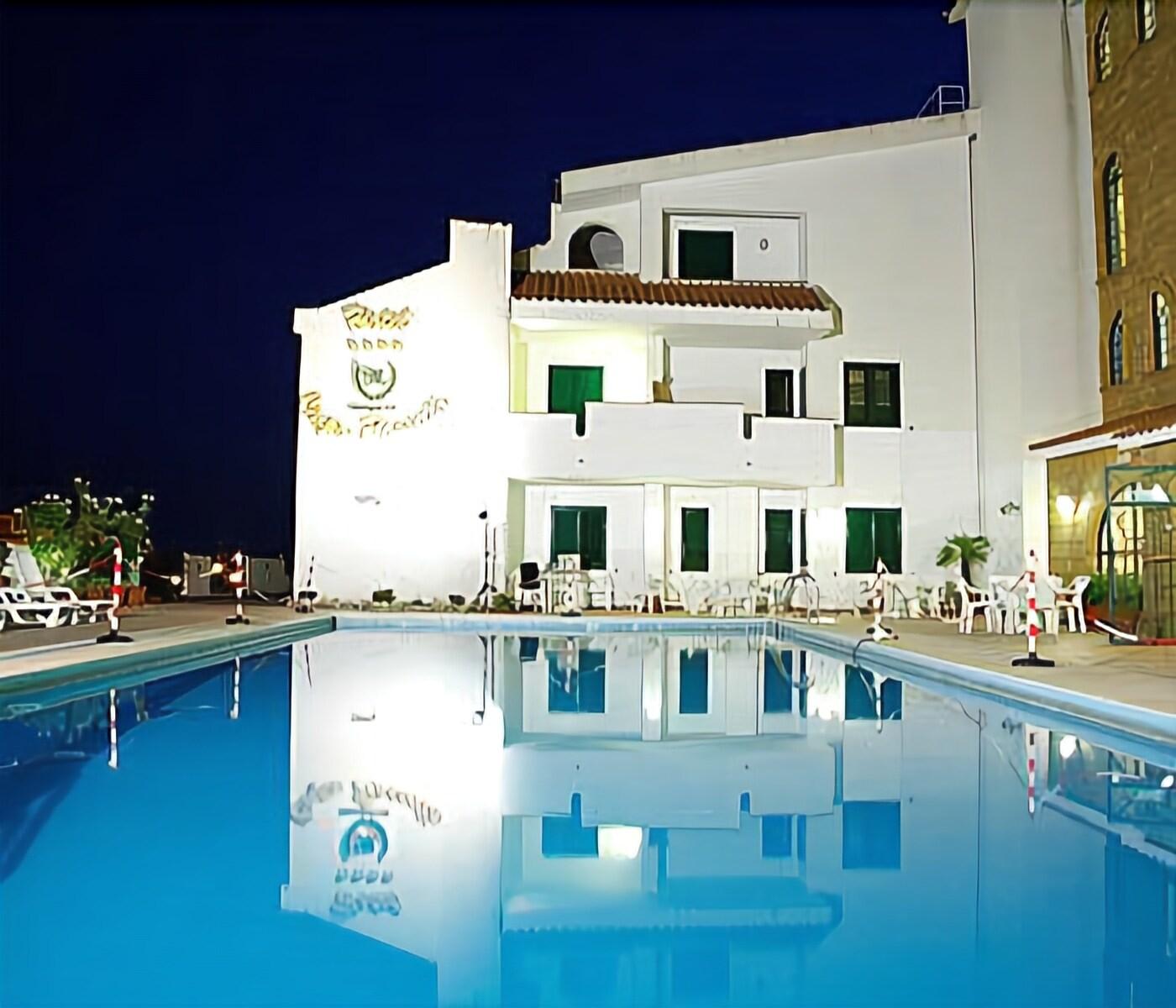 Hotel Puntamajata 2