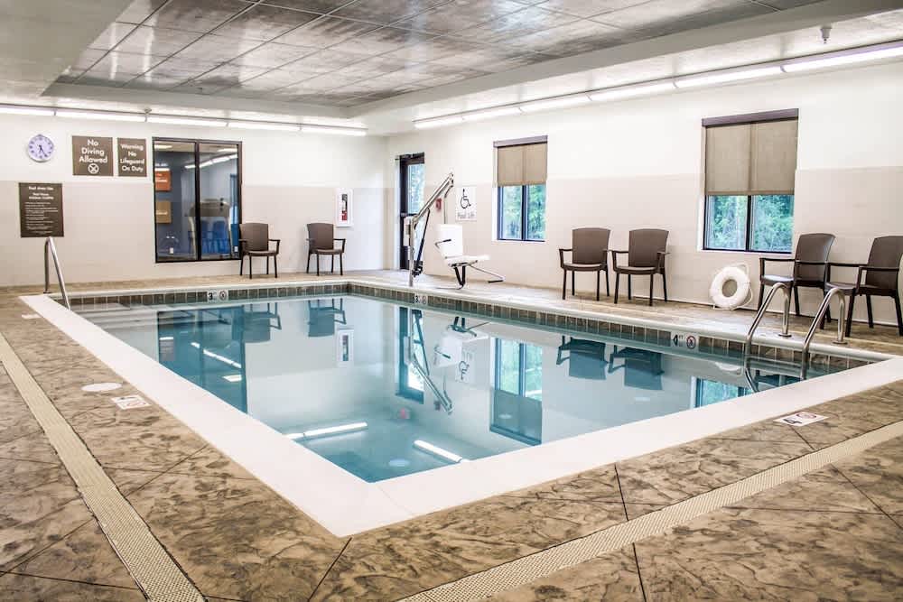 Comfort Suites Hartville-North Canton 1
