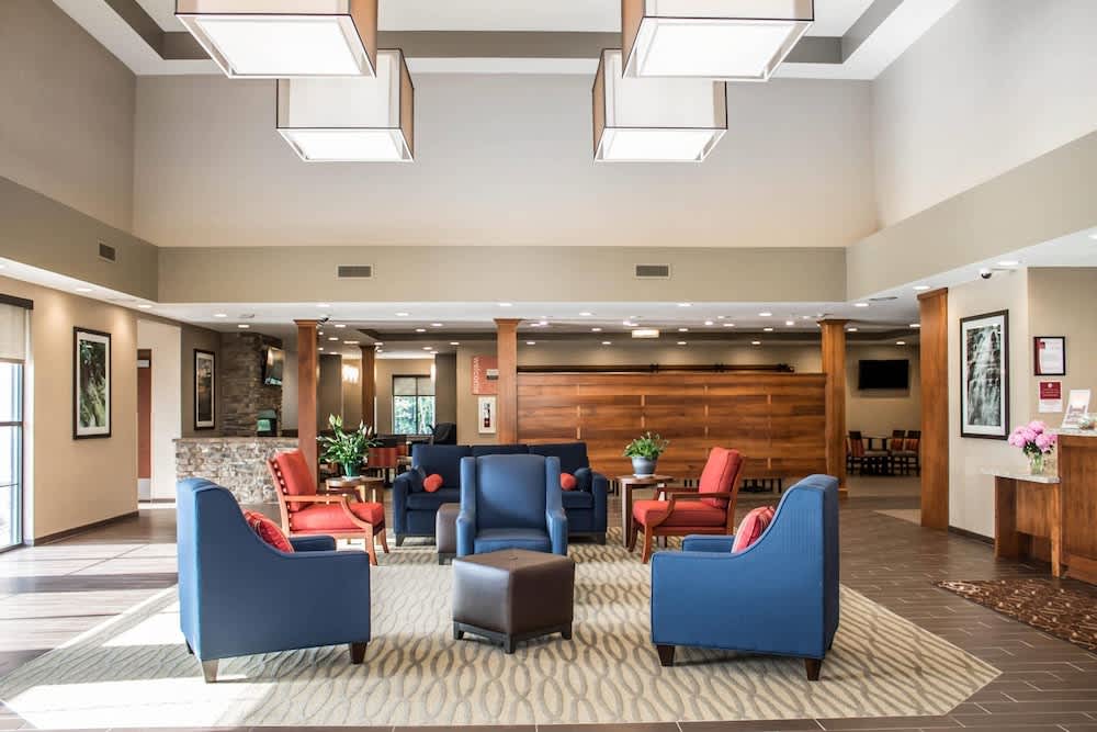 Comfort Suites Hartville-North Canton 2