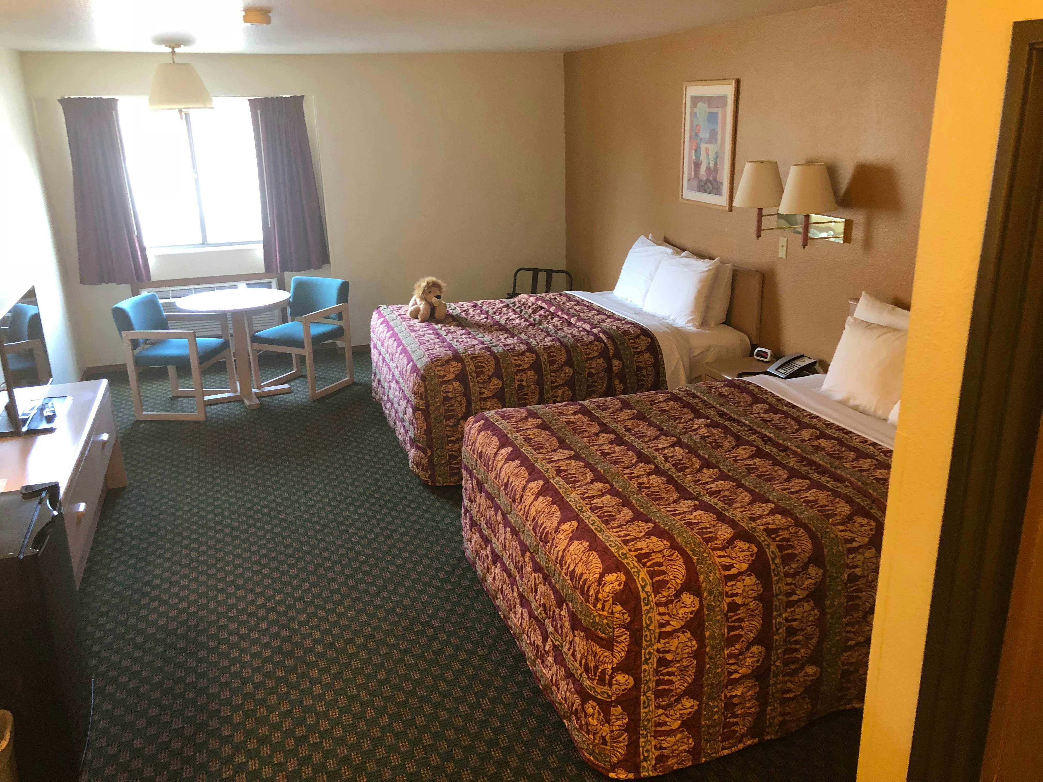 Kings Inn Cody 2
