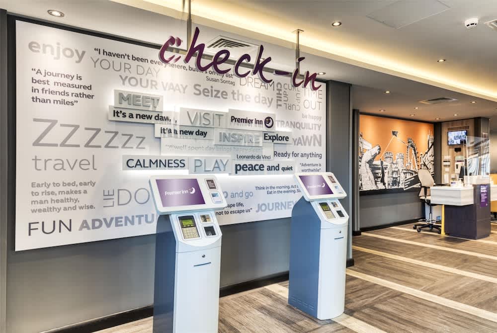 Premier Inn Banbury Town Centre - Castle Quay 2