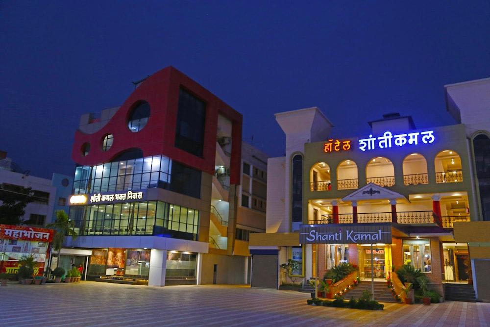 Hotel Shantikamal 1