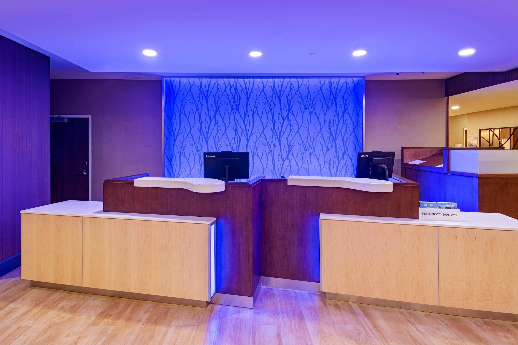 Fairfield Inn & Suites by Marriott Houston Richmon 1