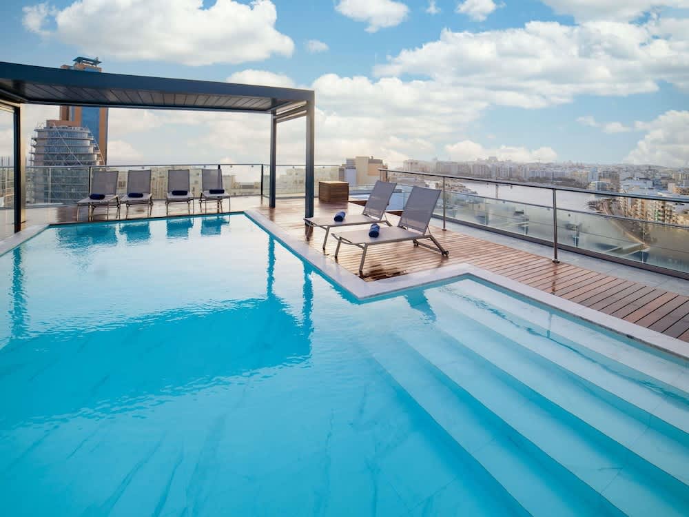 Mercure St. Julian's Malta 1