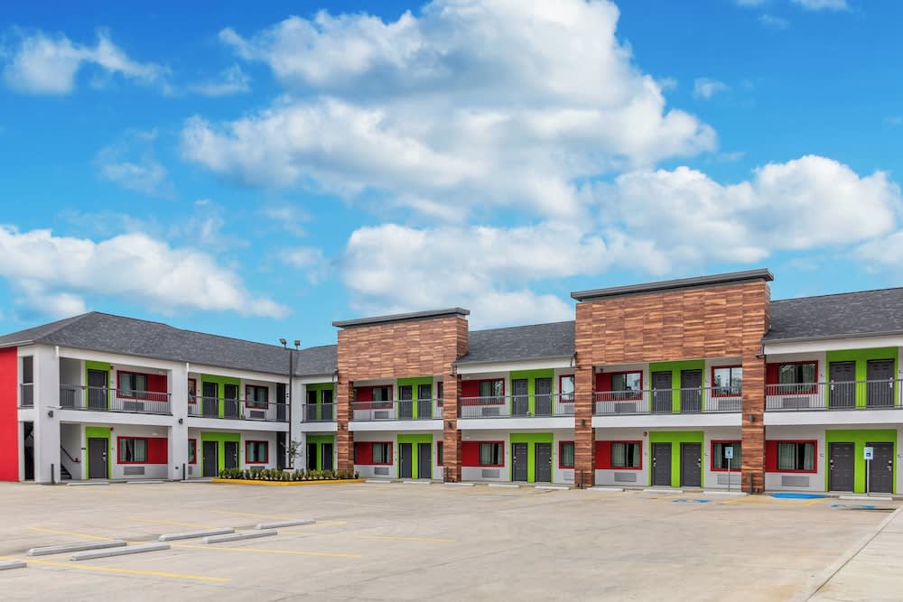 Scottish Inns & Suites - Kingwood 1