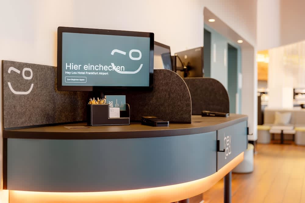 Hey Lou Hotel Frankfurt Airport 2