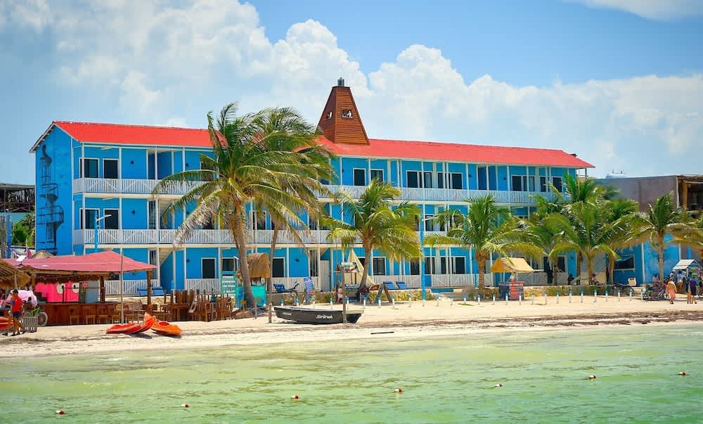 El Faro Beach Front by ÓOL Hotels 1