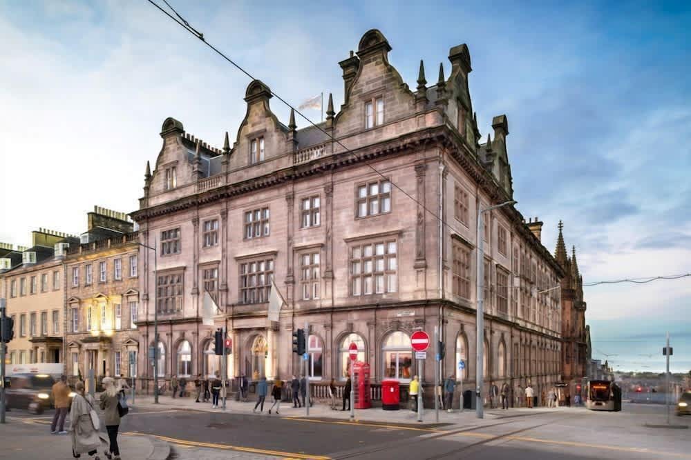 Clayton Hotel St Andrew Square, Edinburgh 1