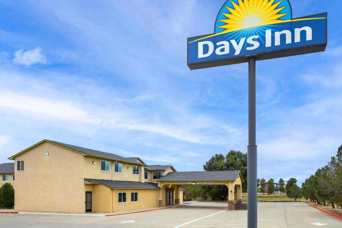 Days Inn by Wyndham Las Vegas 1