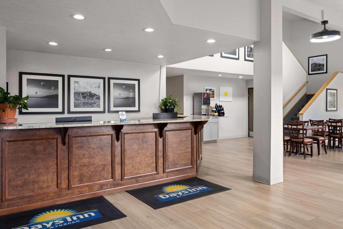 Days Inn by Wyndham Las Vegas 2