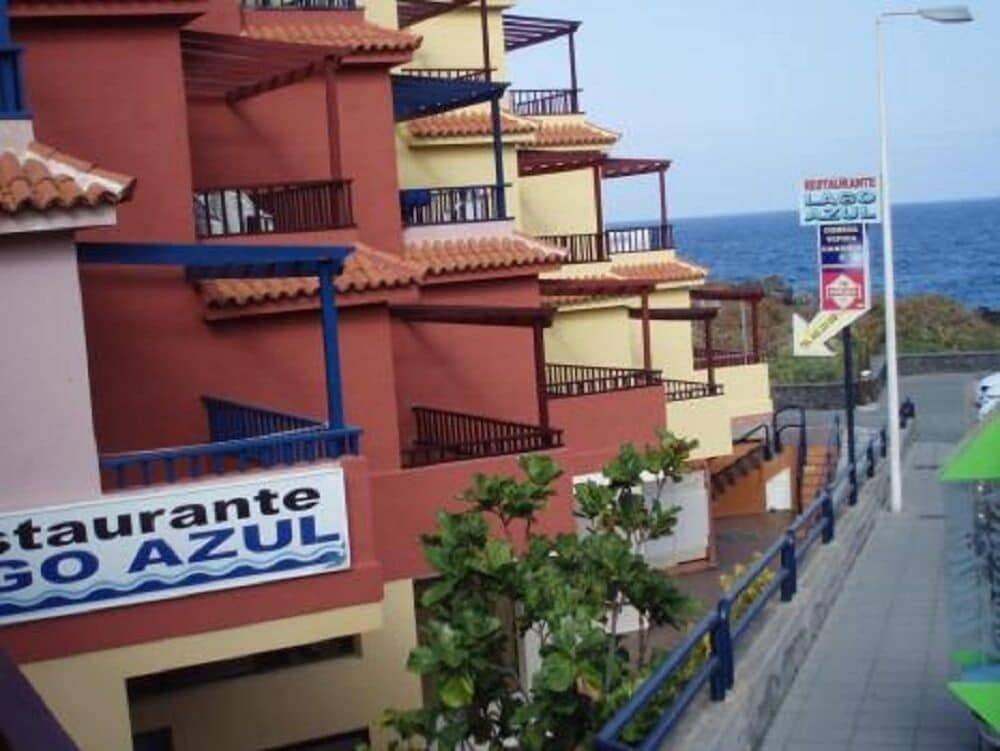 Apartamentos Lago Azul 1