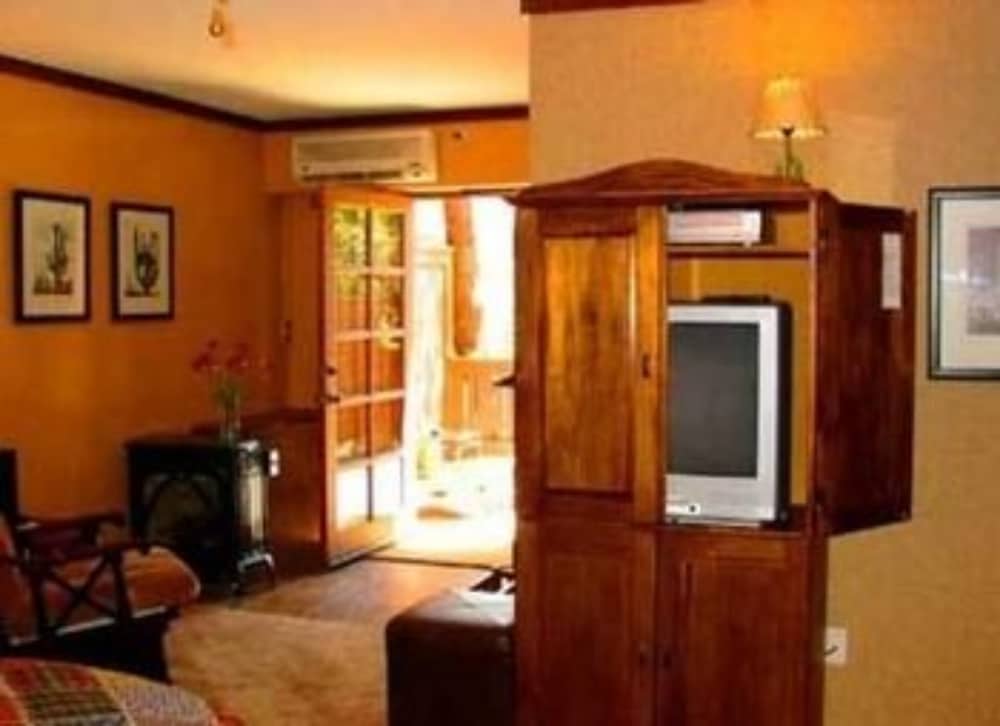 Lodge At Sedona 2