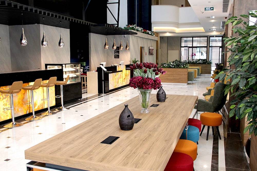 Ramada Encore By Wyndham Istanbul Basin Express 2