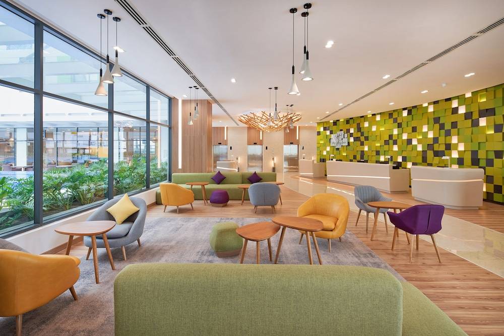 Holiday Inn & Suites Saigon Airport by IHG 2