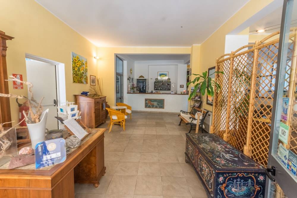 Residence Hotel Baia Portinenti 2