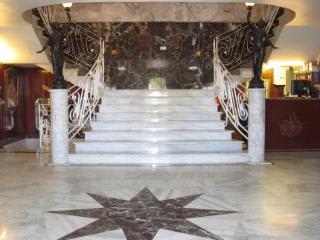 Hotel Antoyana 1