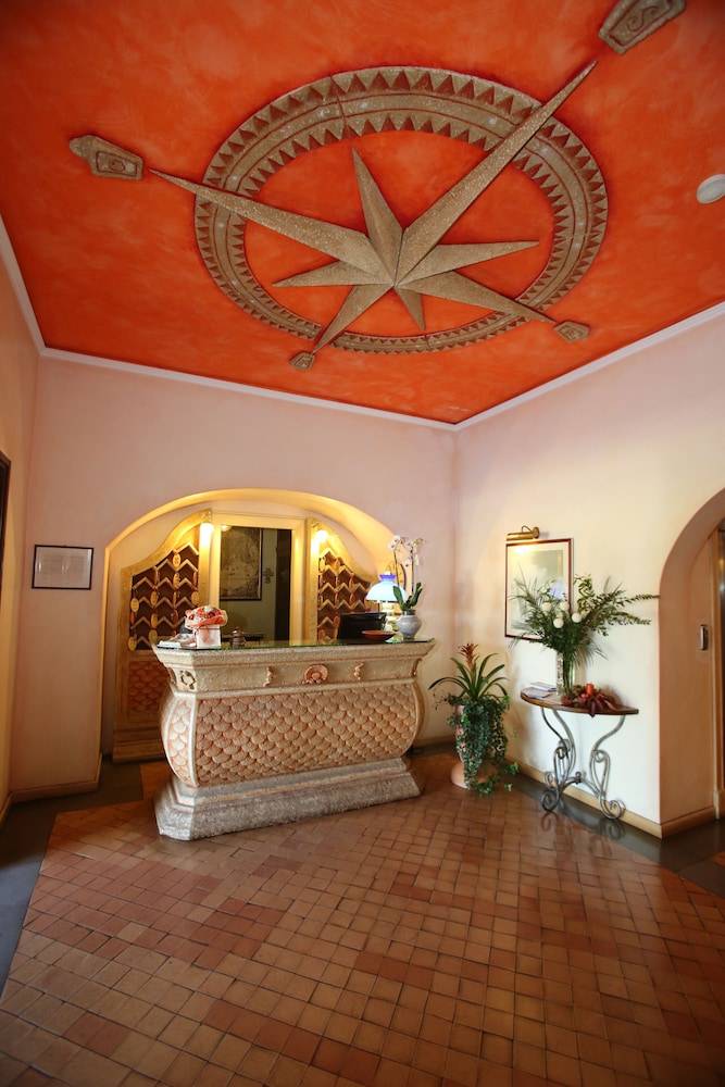 Hotel Poseidonia 2