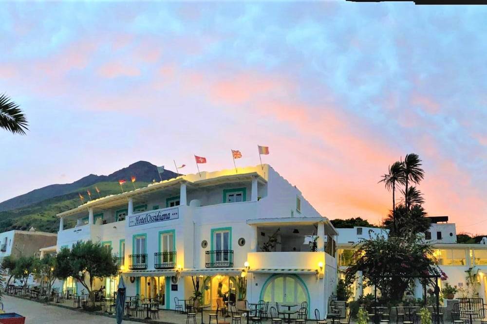 Hotel Ossidiana Stromboli Center 1