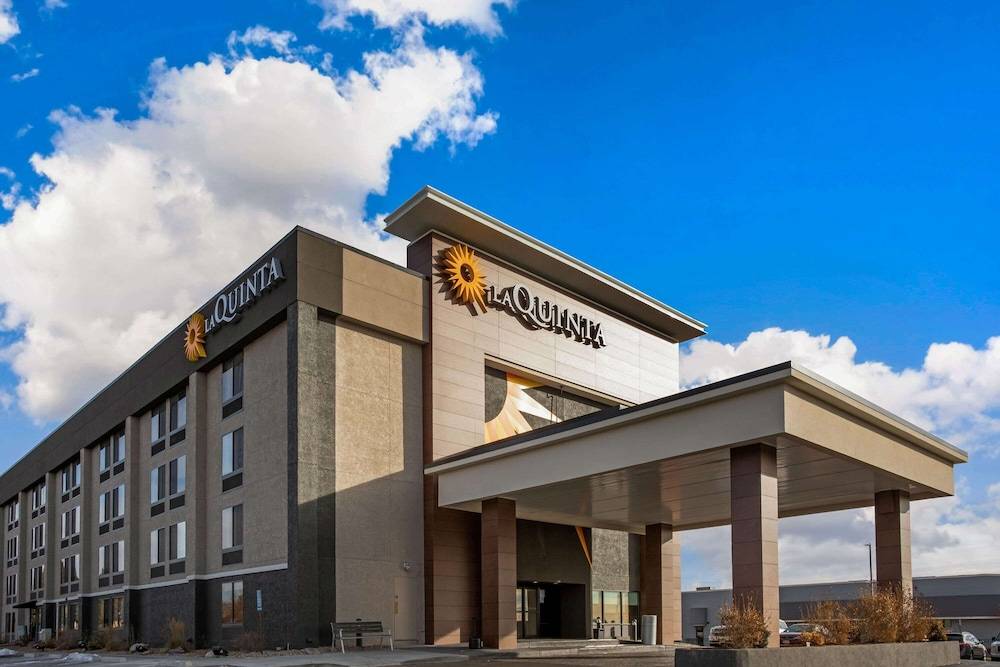 La Quinta Inn & Suites by Wyndham Denver Aurora Medical 1