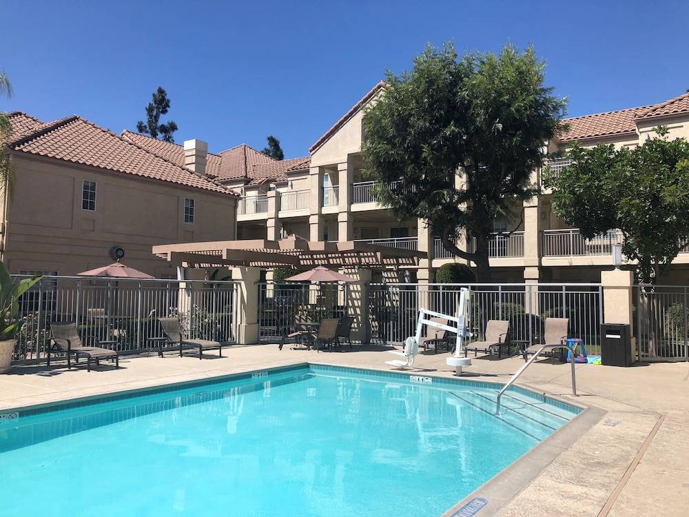 Hyatt House LAX Manhattan Beach 1