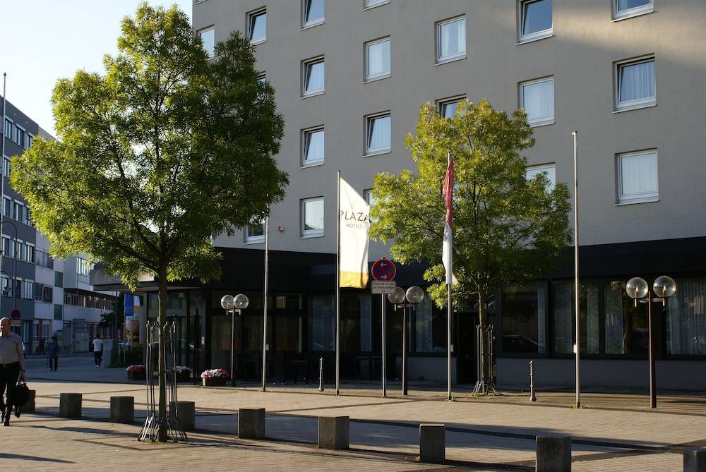 PLAZA Hotel Hanau 1