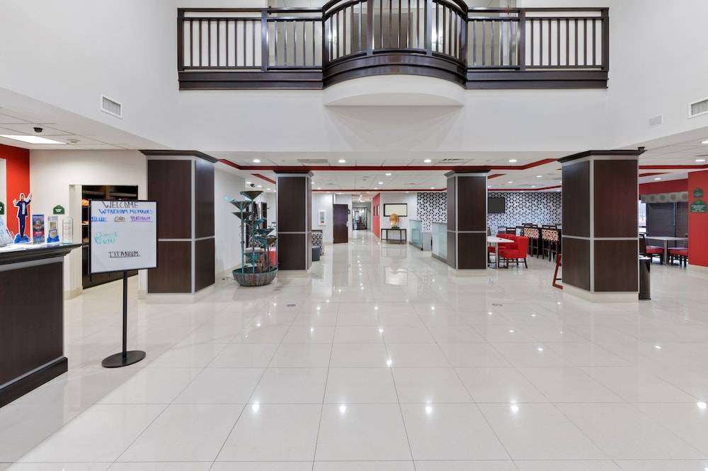 Wingate by Wyndham Lake Charles Casino Area 2