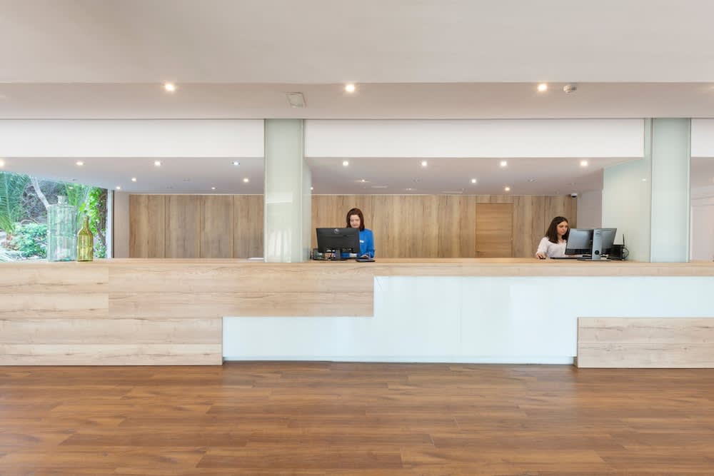 Mar Hotels Paguera & Spa 2